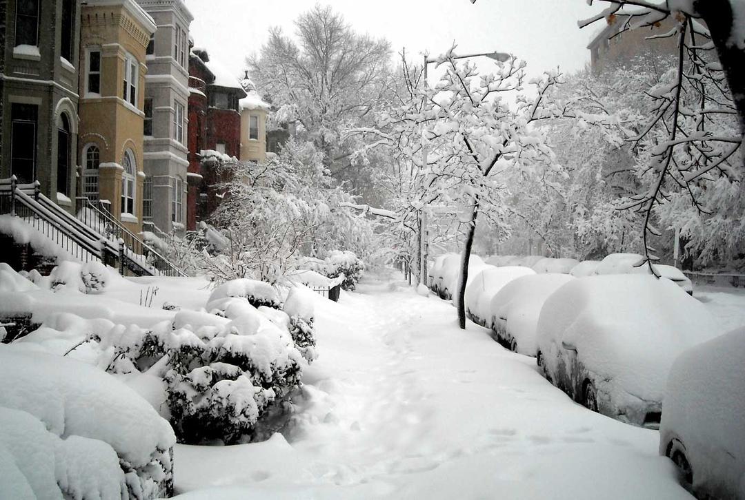 Historic Snowfall in the Northeast Tuva